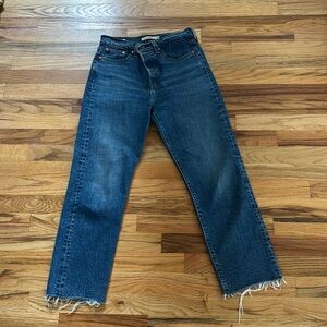 Levi’s wedgie straight jeans